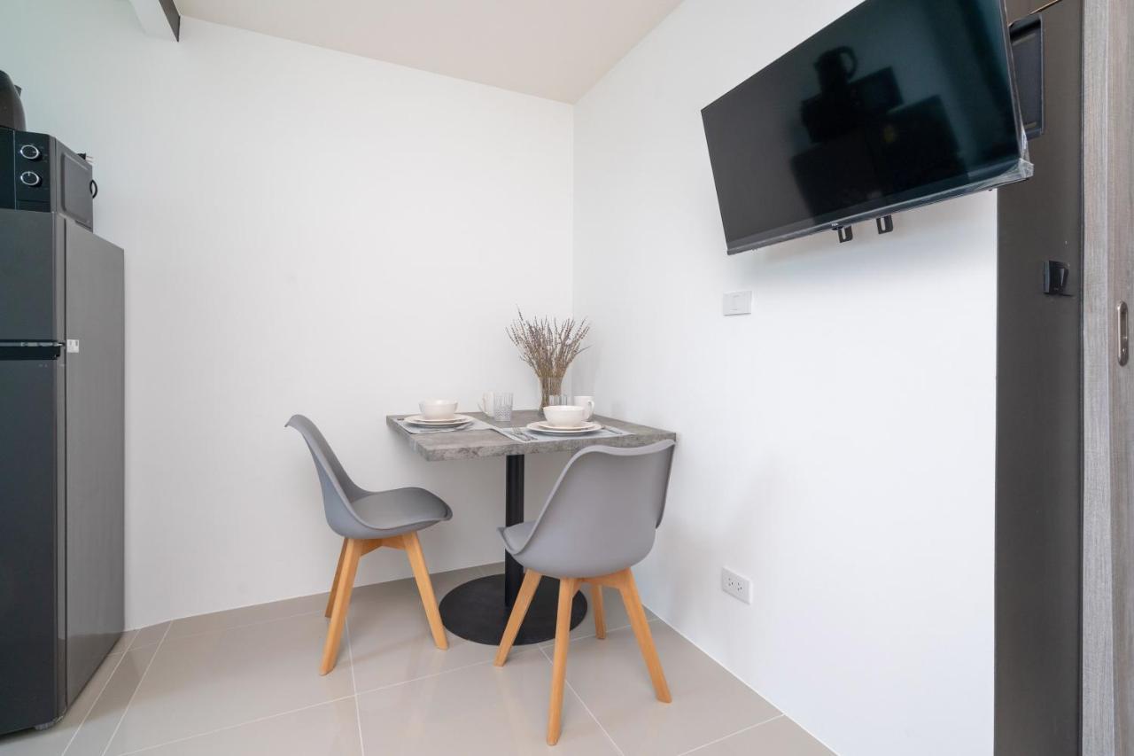 New Studio With Disability-Friendly Features, Central Hill View A6-724 A Daire Ban Ket Ho Dış mekan fotoğraf